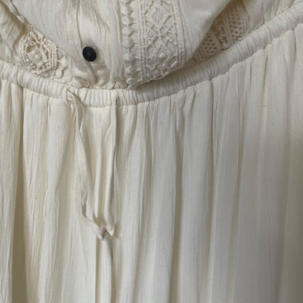 American eagle 🦅 off shoulders boho dress - Picture 2 of 8